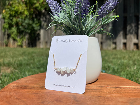 White Howlite Necklace - Gold